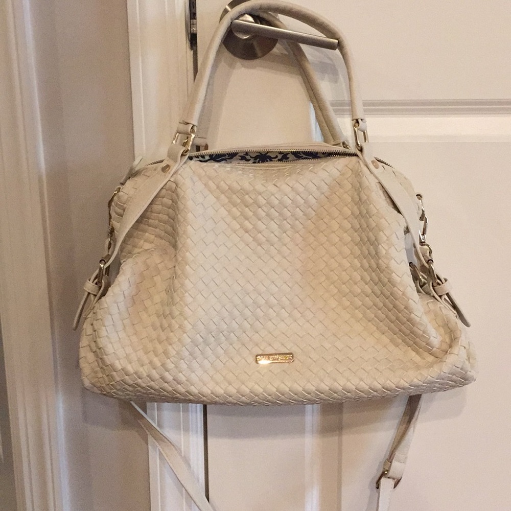 Urban Expressions Tote